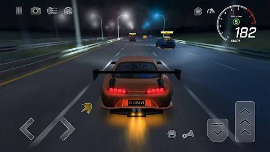 Descarga Traffic Racer Pro MOD APK con Dinero Infinito y Desbloqueado para Android Gratis 3
